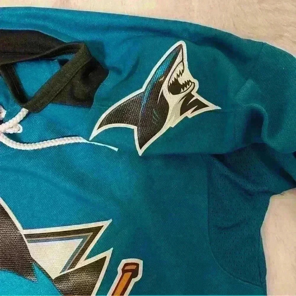 San José Sharks NHL Team Jersey - Picture 8 of 8